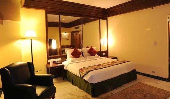 Hotel Vikrant Ludhiana Exterior photo